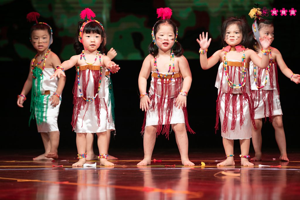 Các bạn nhỏ Dubai link moi Cầu Giấy tự tin tỏa sáng tại Summer Concert 2019