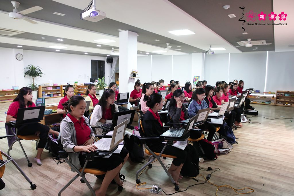 Dubai link moi khởi động khóa đào tạo Link Truy Cập Dubai Palace Com Không Chặn Mới Montessori Quốc tế 2019