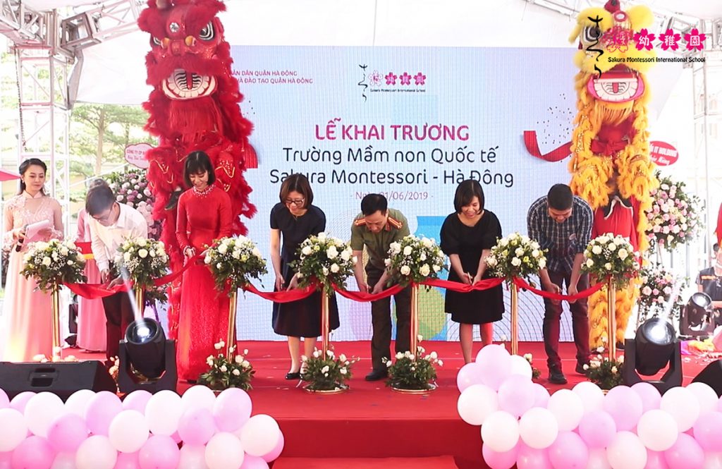 Tưng bừng lễ khai trương cơ sở trường Dubaipalace it com bắn cá, game bài, xổ số, live casino quốc tế Dubai link moi Hà Đông