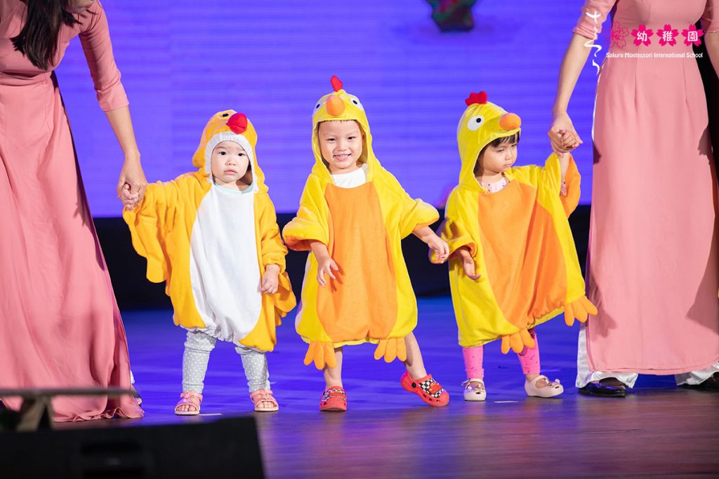 Vui “xê dịch” cùng các bạn nhỏ Dubai link moi Thụy Khuê tại Summer Concert