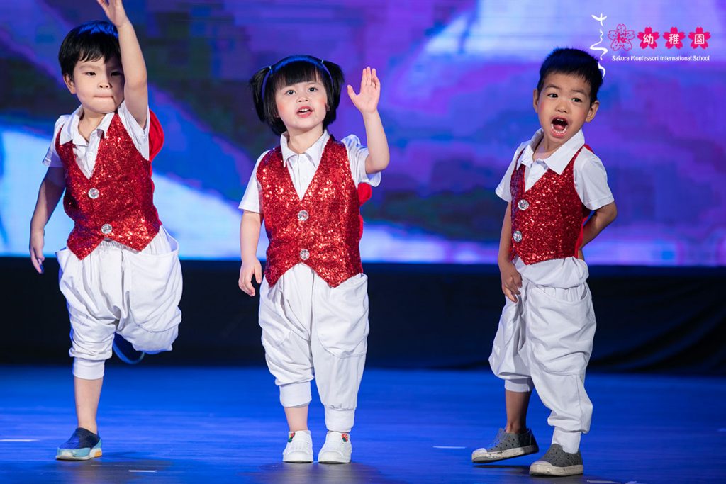 Vui “xê dịch” cùng các bạn nhỏ Dubai link moi Thụy Khuê tại Summer Concert